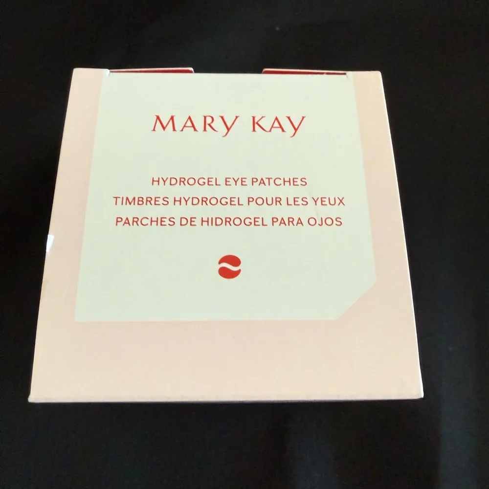Mary Kay Soothing Hydrogel Eye Patches New in Box 30 Pair Cooling & Hydrating